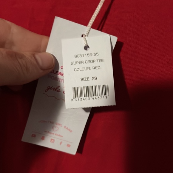 Super sz xs red cropped top - Picture 2 of 2